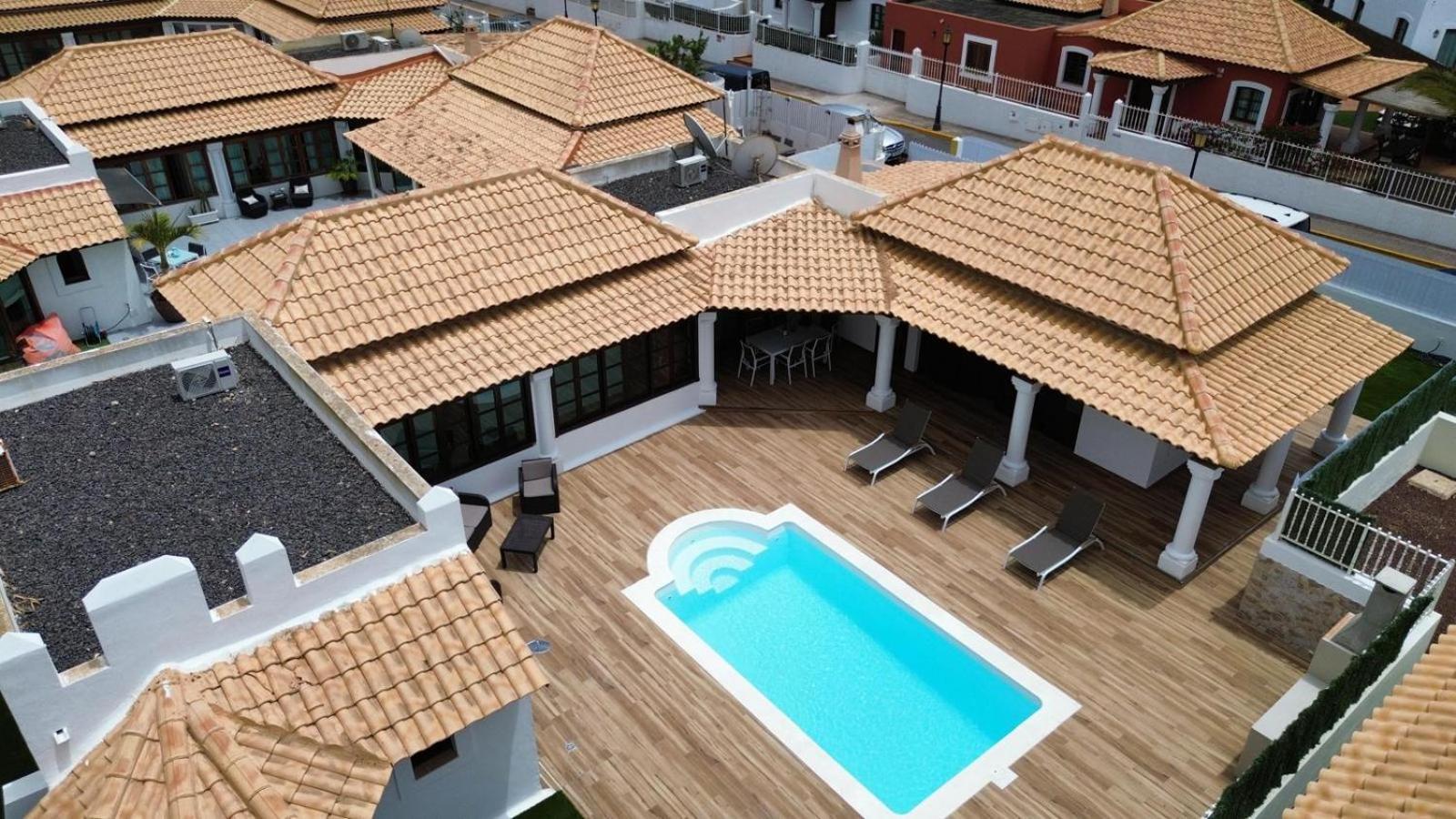 Villa Relax Deluxe Private Pool Corralejo By Holidays Home מראה חיצוני תמונה
